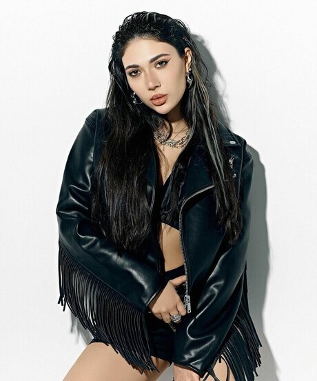 Ekatze007 erotic pornstar pics