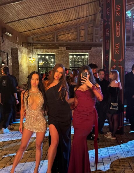 Ekatze007 perfect pornstar gallery