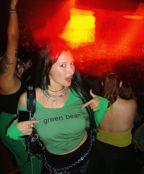 thick latina milf onlyfans beautiful pictures