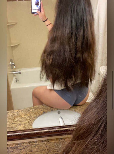 Minhthyfresh pretty pornstar pic