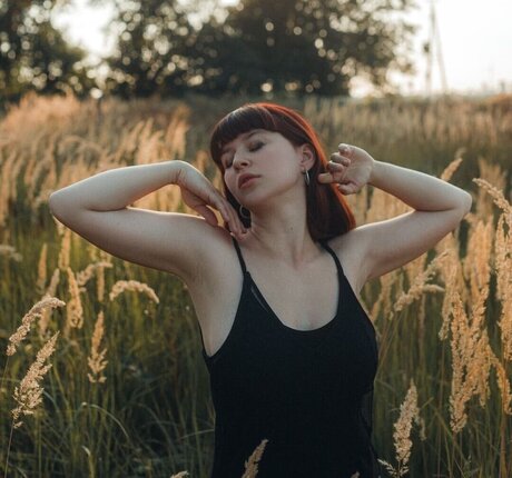 pawg amateur onlyfans naked image