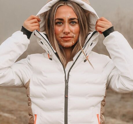 young onlyfans xxx galleries