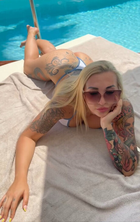 Kara Kay sexy model picture