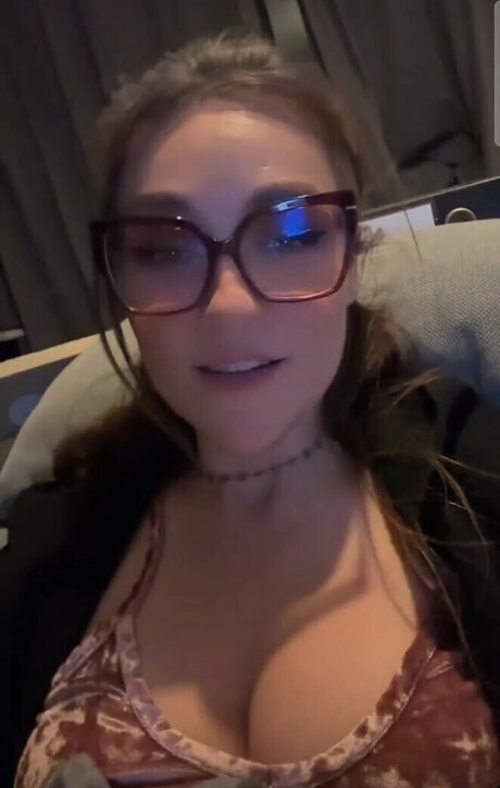 Regina Hixt hot actress pictures