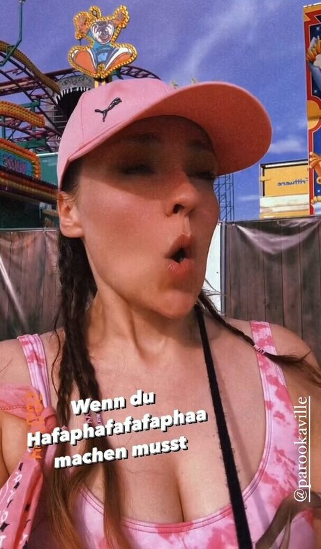 Regina Hixt hd star photos