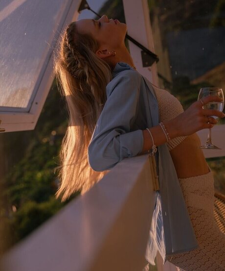 hairy legs onlyfans beautiful porn picture