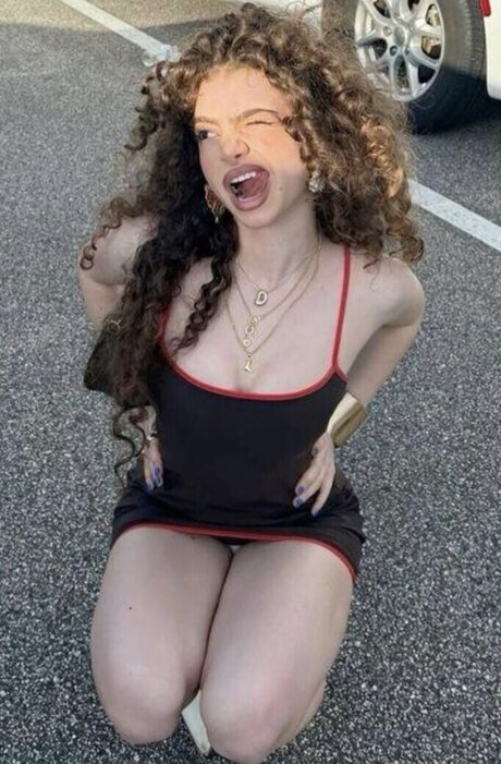 Demitra Kalogeras nude model gallery