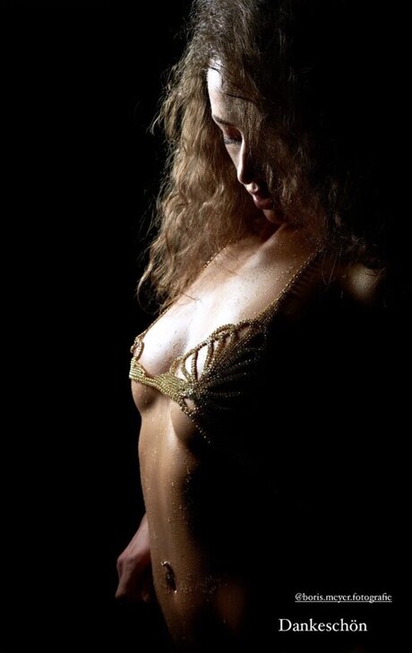 laurana lozano star art gallery