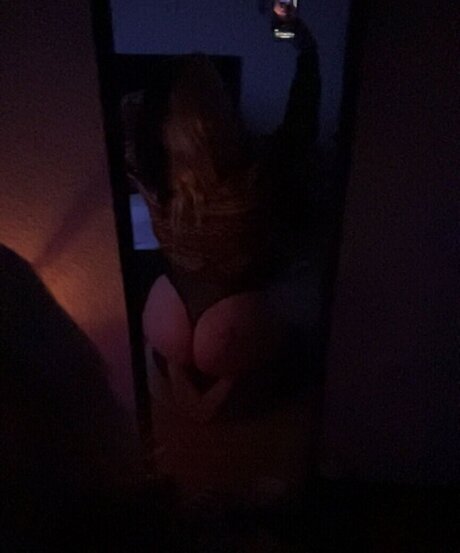 maryymauss sexy model image