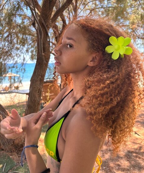 Chevelly pretty pornstar galleries