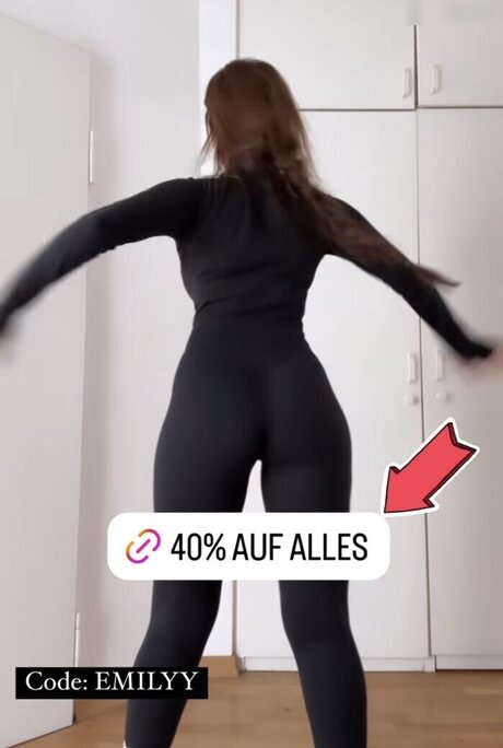 Emily Furz best model img