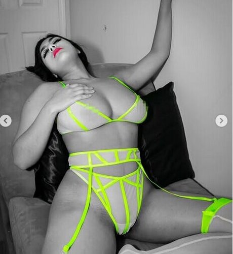 ravrodite nude pornstar photos