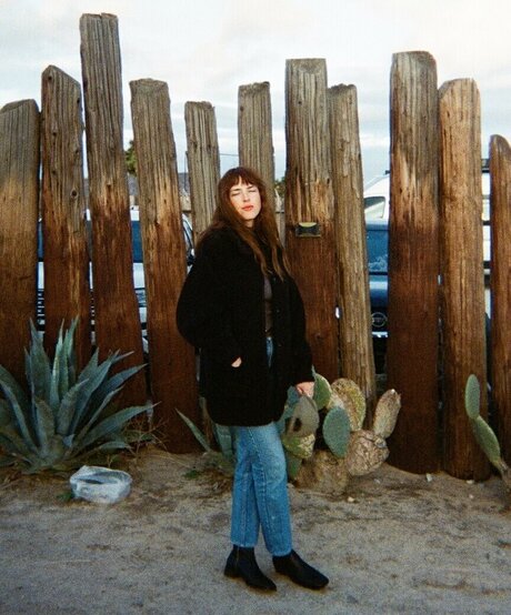 Anna St Louis nude model archive