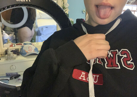 teacher milf onlyfans nudes picture