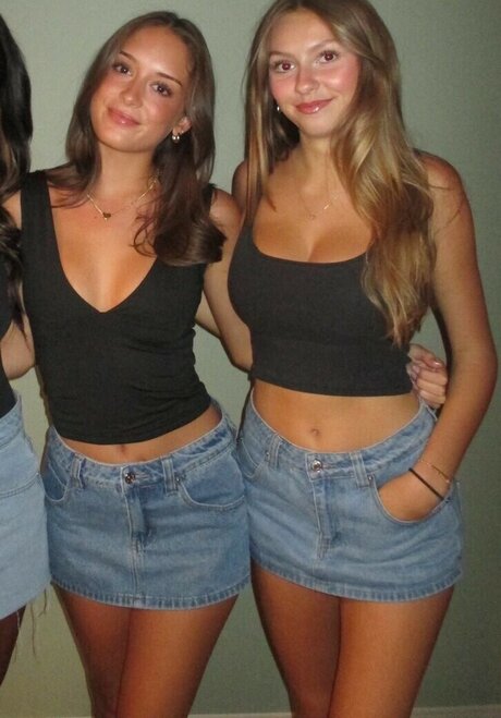 Mia Steele model adult pics