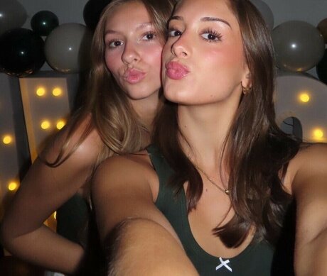 Mia Steele model free image