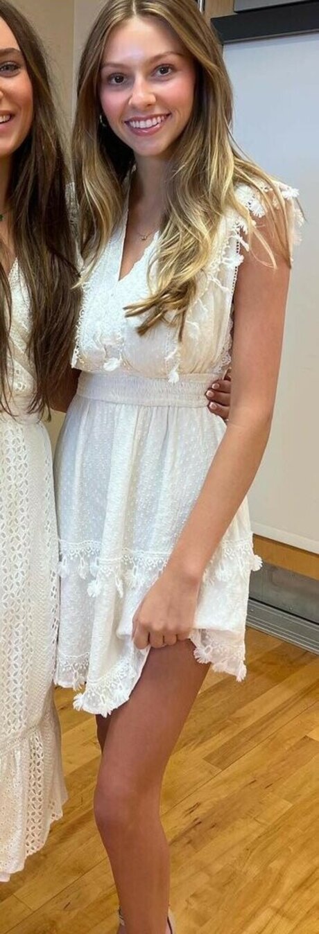 Mia Steele star adult images