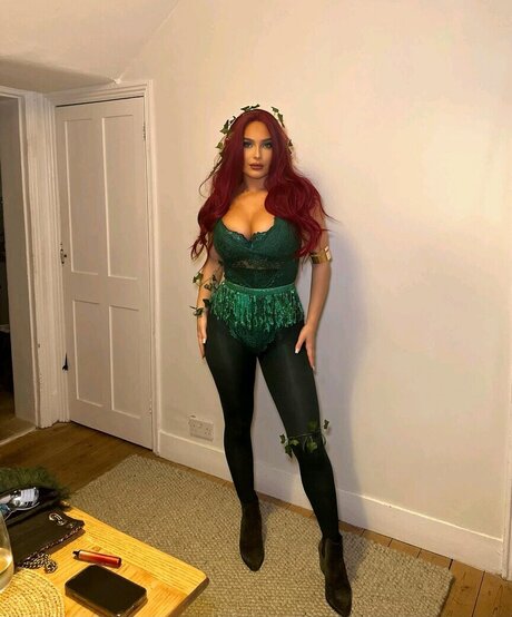 Maddison Maye model top image