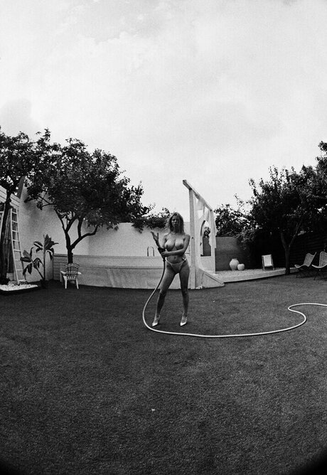 jeunesse vn model hd galleries