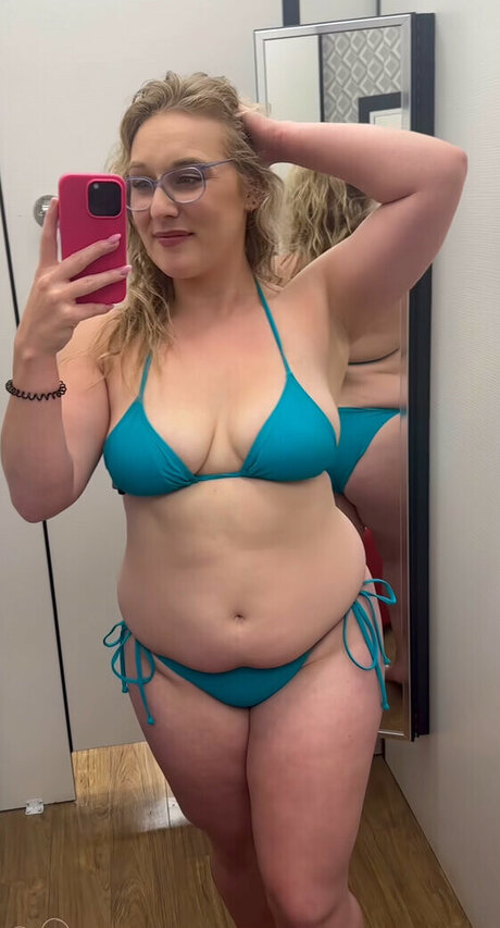 squirt teen onlyfans hd images