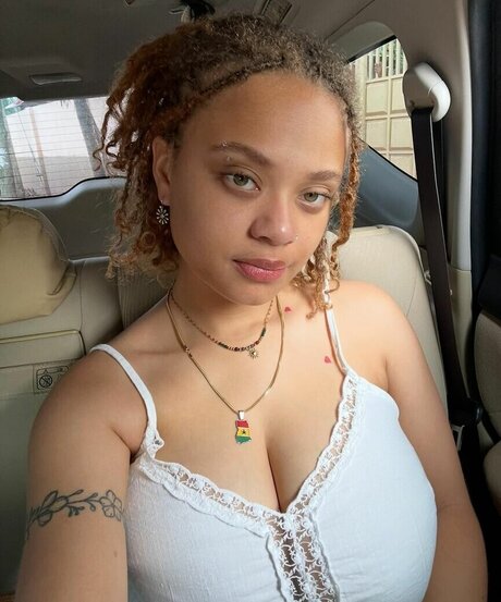 bbw tranny onlyfans art nude img