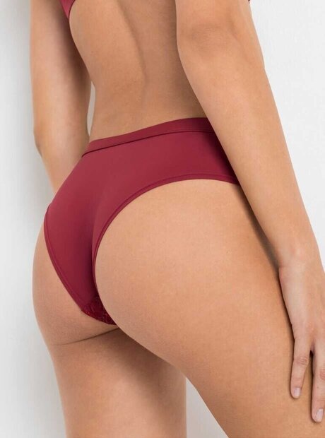 Paulina Fuchs erotic model archive