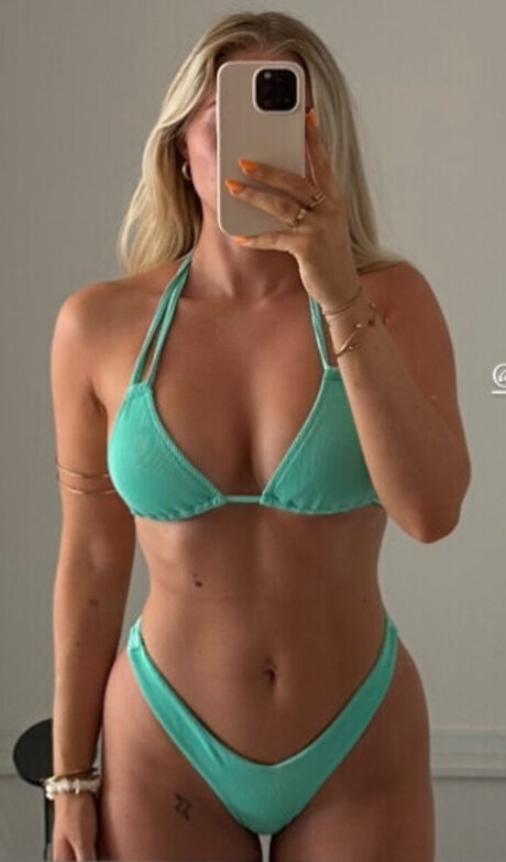 seduction onlyfans erotic image