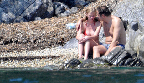 Lara Stone pornstar sexy pics