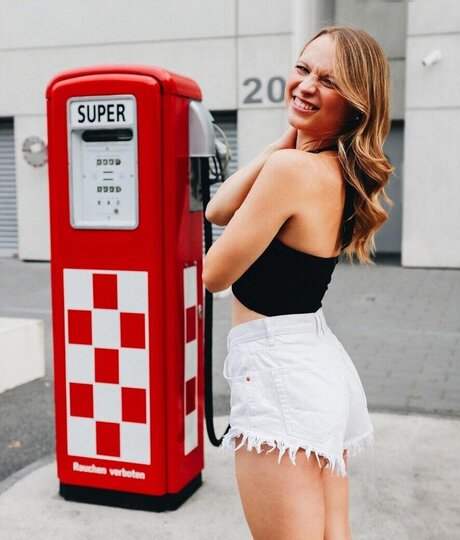 trans girl onlyfans art nude photo