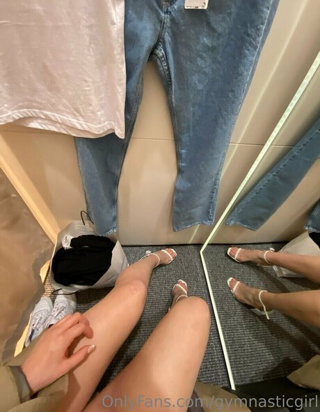 big pussy onlyfans exclusive photo