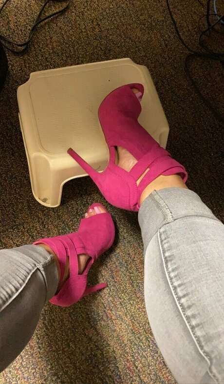 Emelh827 model beautiful picture