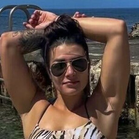 Hopemfnoe nice model pic