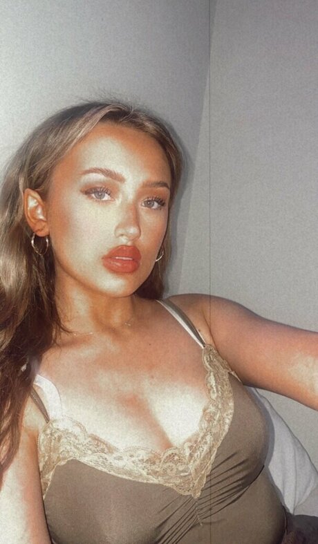 anal dildo onlyfans art naked picture