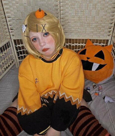 shemale handjob onlyfans beautiful naked image