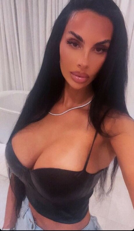 Johanna Leia star erotic photo