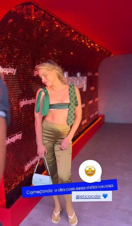 Leticia Colin nice star images