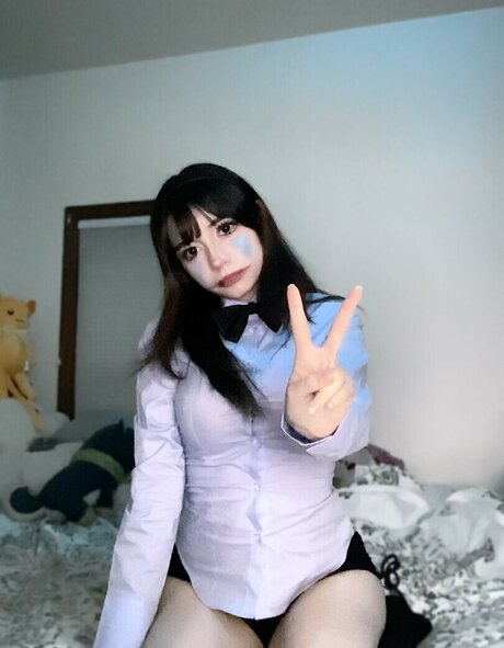 Seumews exclusive model photo