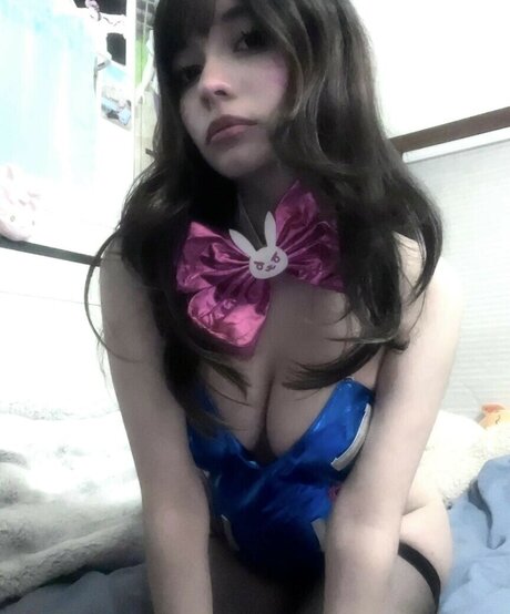 Seumews model hot photos