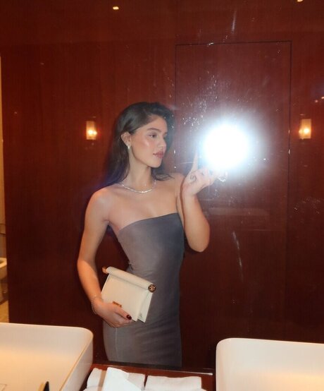 Sinem Melek Co kun nice star pictures