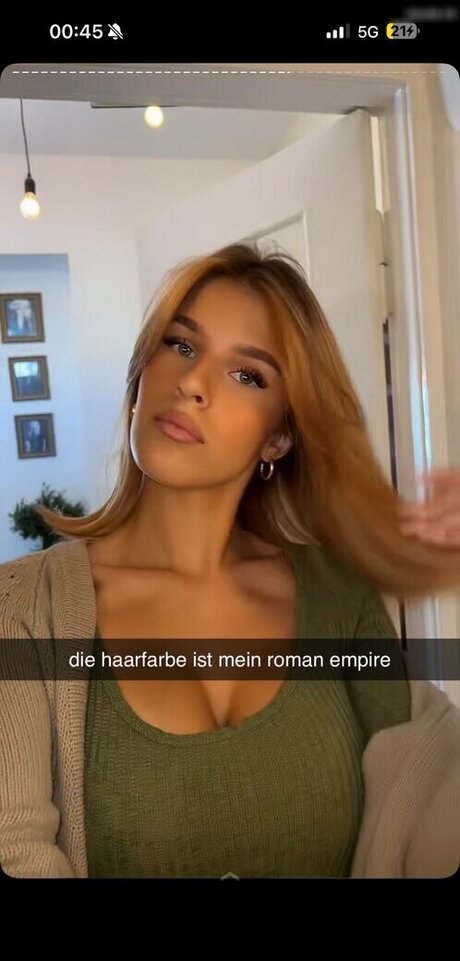 chubby solo onlyfans hot nude picture