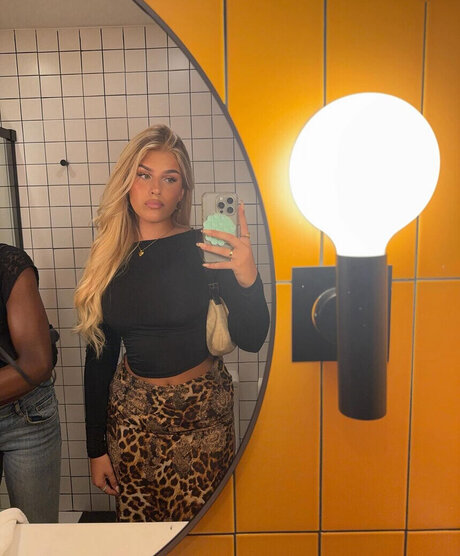 Sophie Schnur nudes pornstar photo