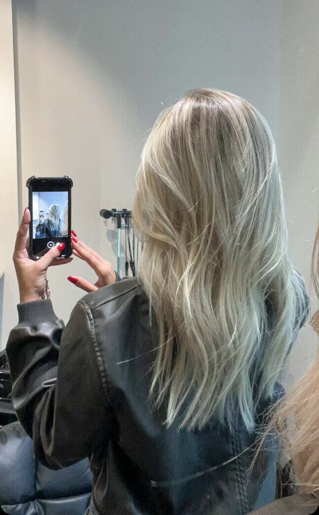 gay influencer onlyfans art nude image