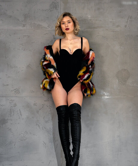 Marie Denise Schwarz pornographic actress pics