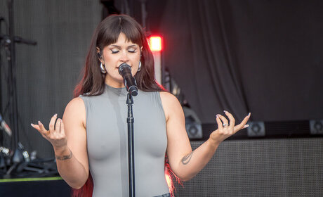 tiny onlyfans perfect images