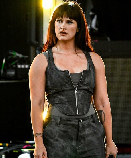 redhead squirt onlyfans art nude photo