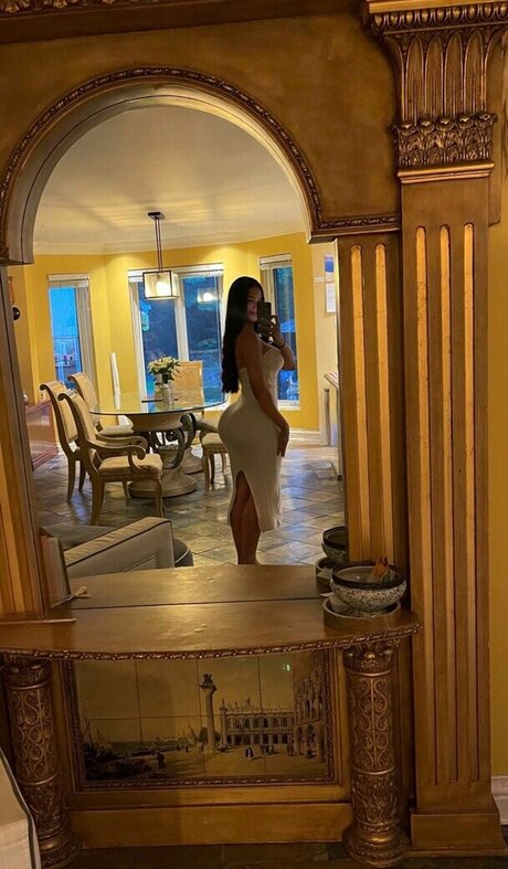 Kiana Dufour star nice photos