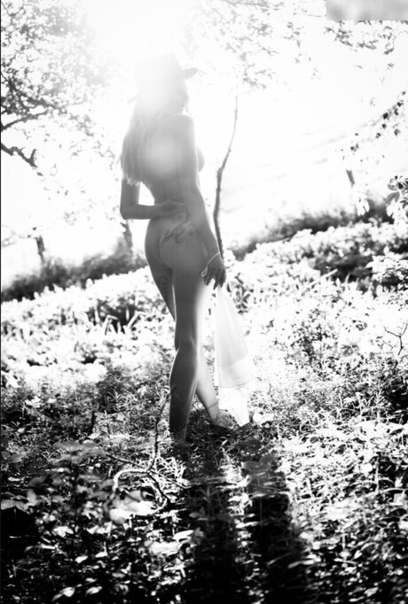 Jacqueline Sparrow sexy actress picture