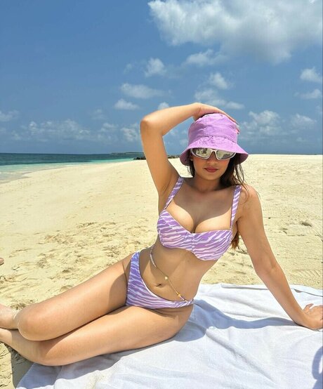 Kashish Mehta xxx pornstar pics