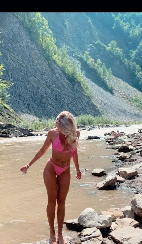 marianna__happy model sexy photo