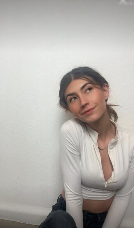 feet milf onlyfans free nude galleries